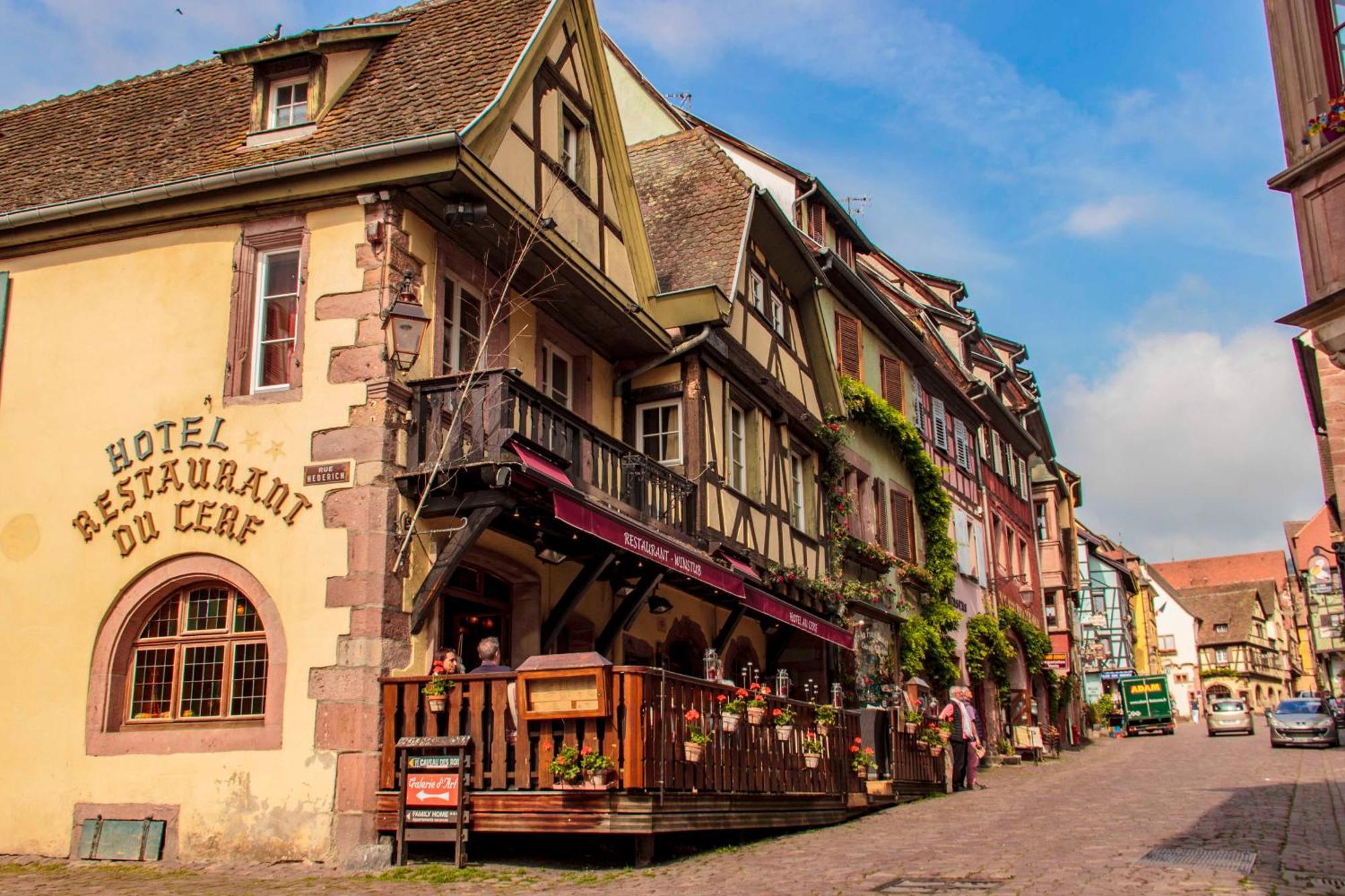 Hotel Au Cerf リクヴィール エクステリア 写真